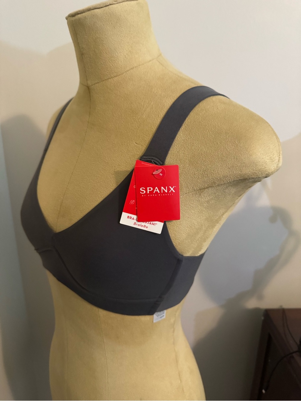 Spanx Bra-llelujah Bralette in Chrome Grey Size Small - Picture 3 of 9